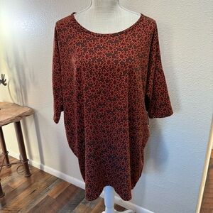 LuLaRoe - Irma - Multicolor Geometric Pattern Top - Size Large - NWT